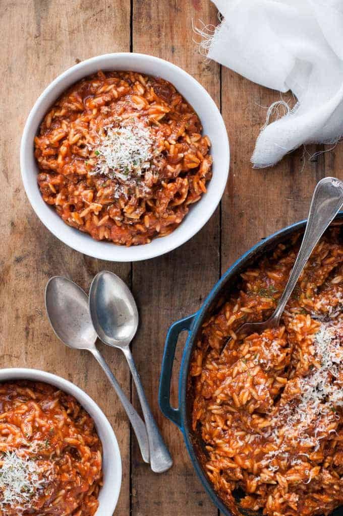 One Pot Bolognaise Orzo (Risoni) - dinner on the table in 20 minutes, from scratch, all made in one pot.