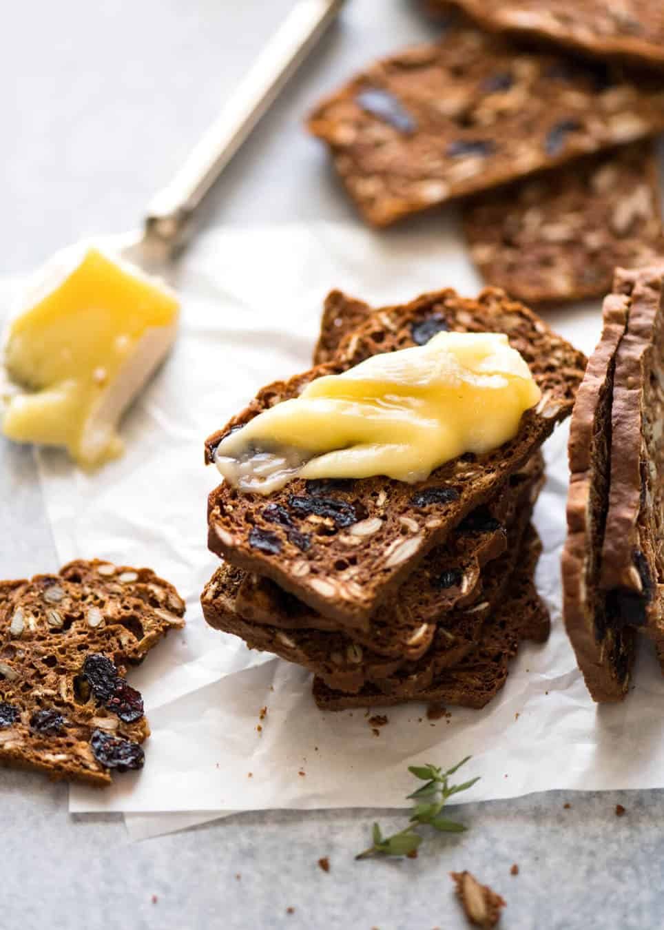 Homemade Gourmet Crackers with Cranberries - simple to make, tastes way better and costs less than 20% that buying these at gourmet stores! Fantastic crackers for creamy cheeses, especially blue cheese. recipetineats.com
