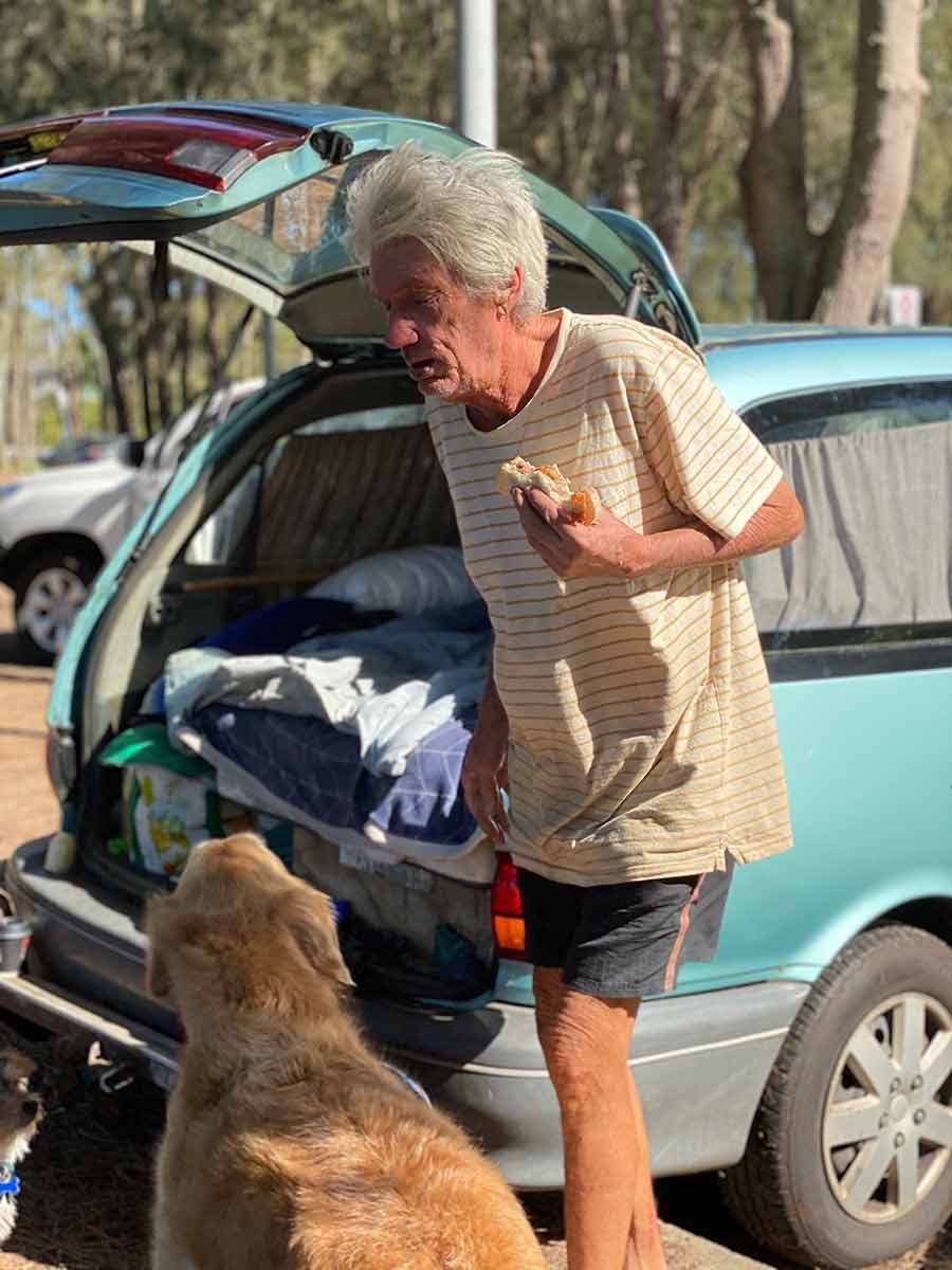 Dozer trailing after Geoff