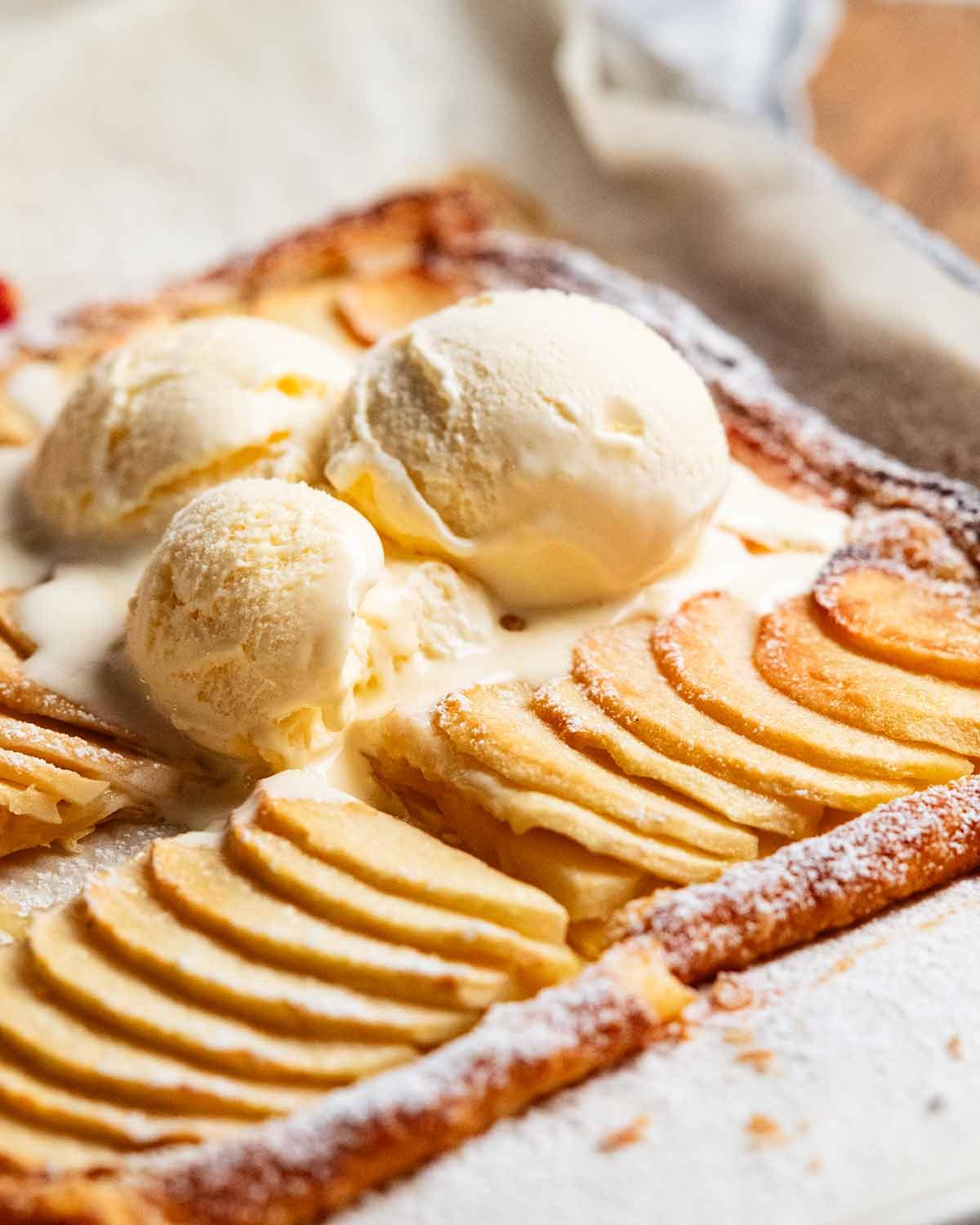 Easy French Apple Tart (puff pastry dessert)
