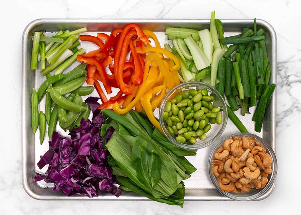 Vegetables in Rainbow Chicken Stir Fry